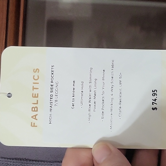 Gray High-Waisted Leggings - Picture 3 of 3